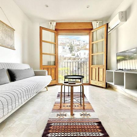 Elvira Urban Living - Granada Centro Apartment ภายนอก รูปภาพ