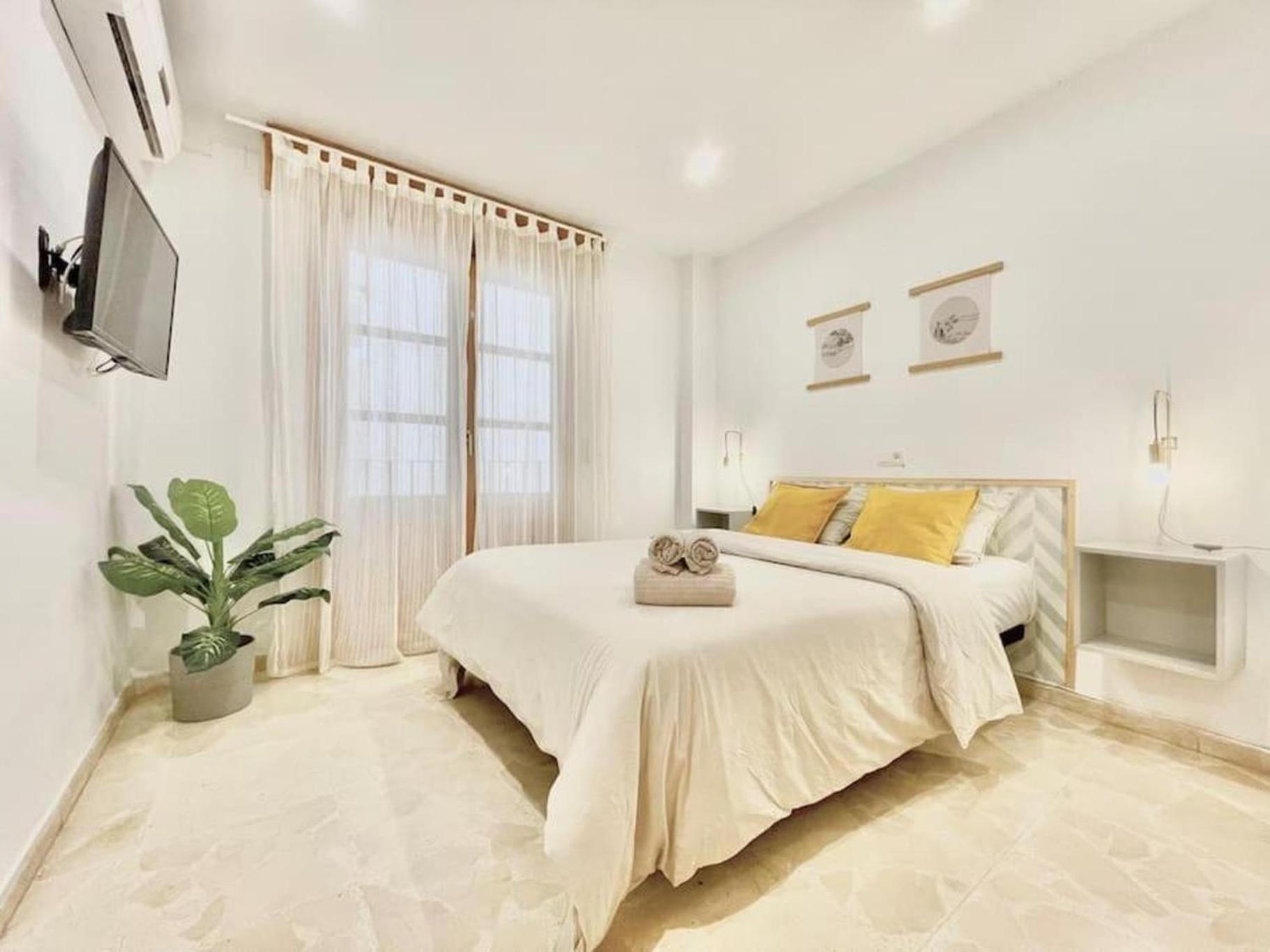 Elvira Urban Living - Granada Centro Apartment ภายนอก รูปภาพ